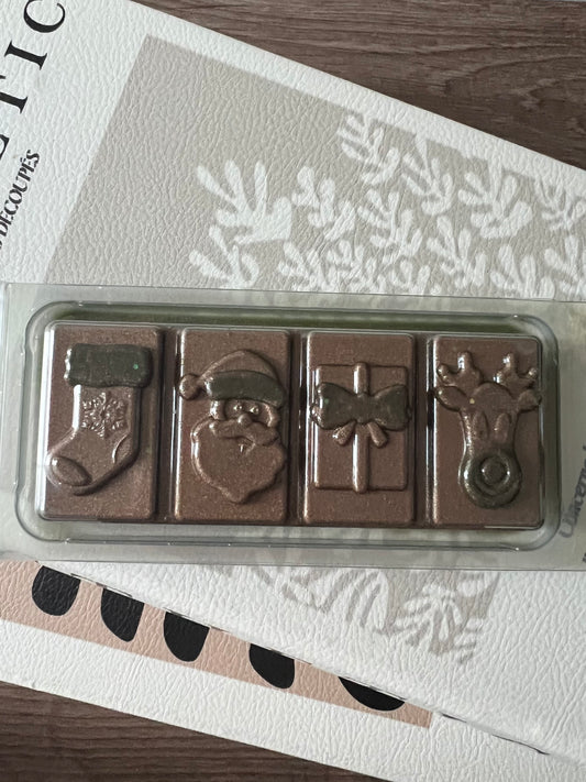 2 tone Christmas snap bars